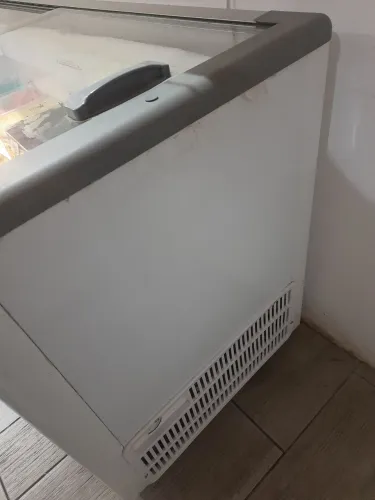 Frizer para sorvete ou picolé 503 litros novo pouco tempo de uso