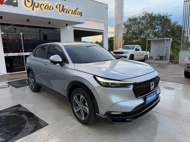 Honda HR-V Touring 1.5 TB 16V 5P Aut. 2025
