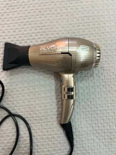 Secador Parlux 220 v 