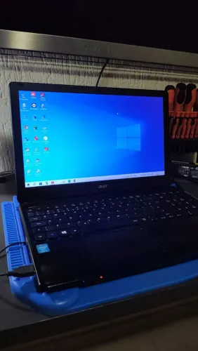 Vendo notebook ACER E1-572