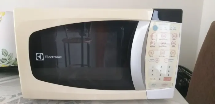 Microondas Eletrolux 