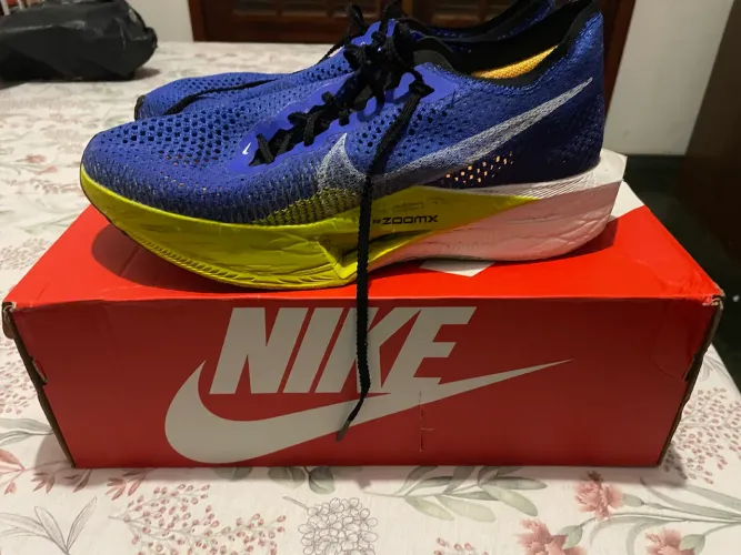 Nike ZoomX Vaporfly Next% 3 Azul/Amarelo Tam 42Usado 2x ,Estado de Novo