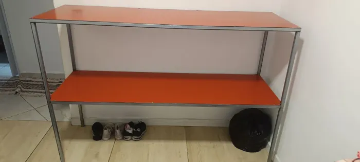 Mesa de ferro com acm
