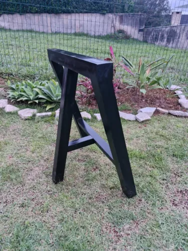 Cavalete de Madeira Tok&Stok Uma unidade Para Mesa ou Escrivaninha