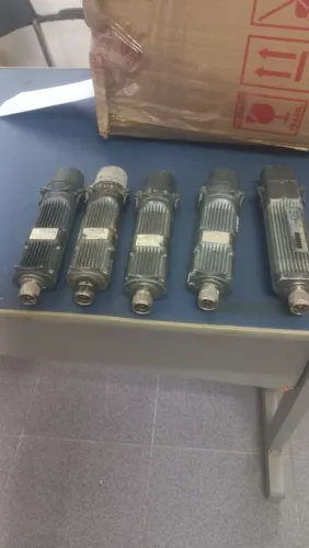 Lot 05 un Rb metal 5.8 usadas com defeito