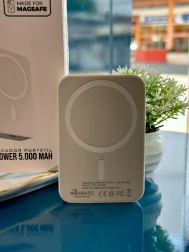 Power bank por indução de 5.000mah