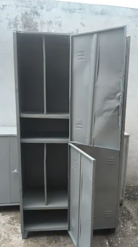 ARMÁRIO GRANDE 4 PORTAS ESCRITÓRIO