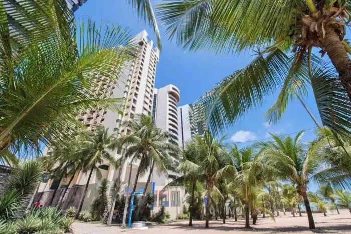 Imóvel para aluguel possui 30 metros quadrados com 1 quarto na beira mar de piedade mega p