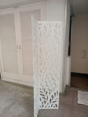 Biombo 2 folhas semi novo 