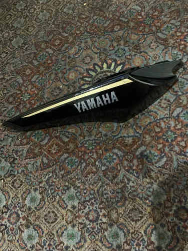 Carenagem lateral traseira Direita Yamaha Factor150 Original