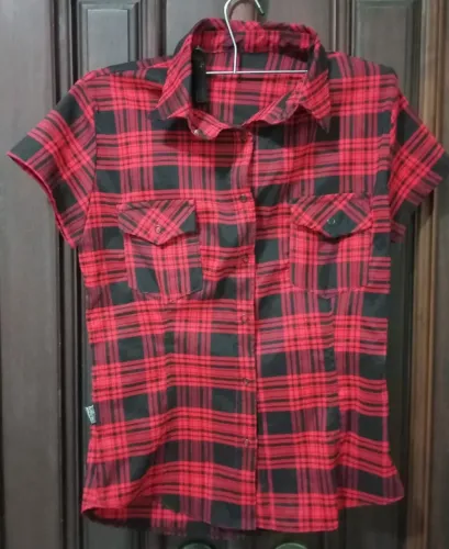 Camisa Xadrez Vermelha Feminina tam P Vittrini Rock Desapego Usada