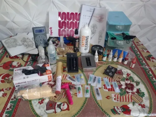 kit Completo Tatuagem ? Máquinas, Tintas, Materiais e Acessórios ? Pronto para Trabalhar