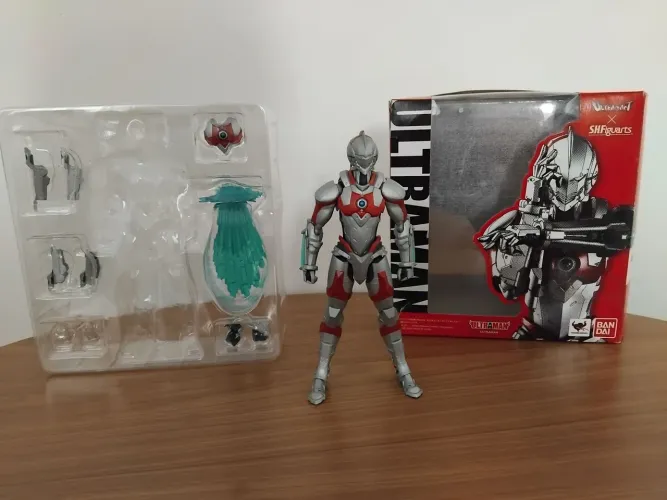 Sh figuarts - Ultraman Shinjiro e Ace manga