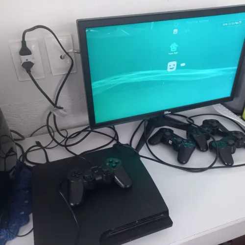 Ps3 desbloqueado Hen atualizado + monitor 24 polegadas ( somente os 2 juntos)s