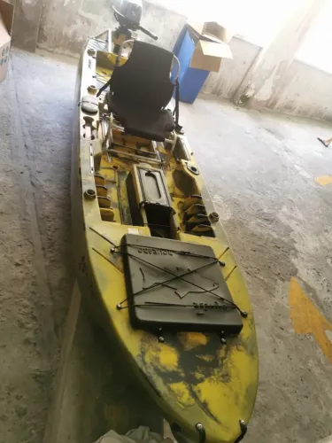 Caiaque dourado motor Hidea 5hp