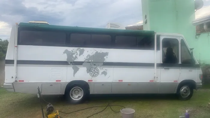 Motorhome Mercedes 910