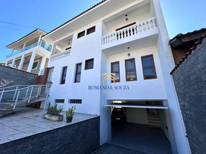 Sobrado com 4 dormitórios para alugar, 350 m² por R$ 5.200/mês - Jardim Guapira - São Paul