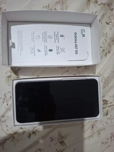 Celular A57 5g 256gb e 8gb de Ram