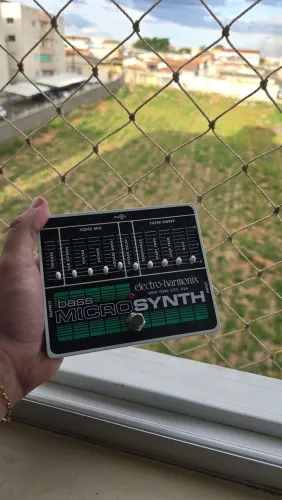 Bass Microsynth 