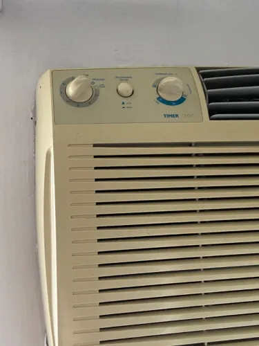 Ar condicionado de janela 110v 7.500 BTUs