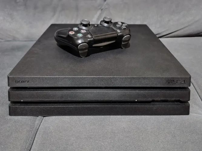 Playstation 4 Pró 4k desbloque.ado