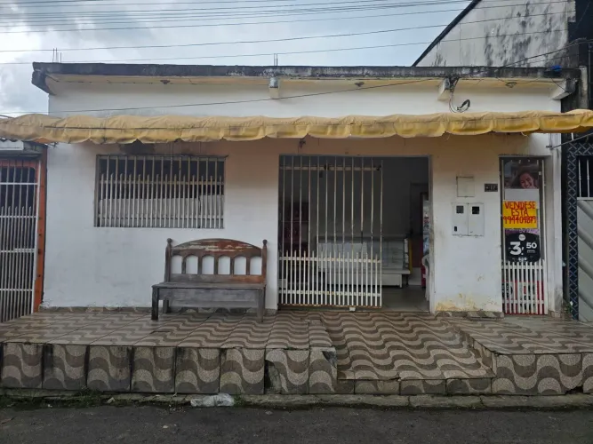 CASA PRA VENDA NO NOVA ESPERANÇA 1