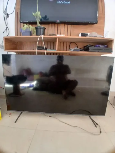 Vendo uma televisão TCL 55 com defeito 