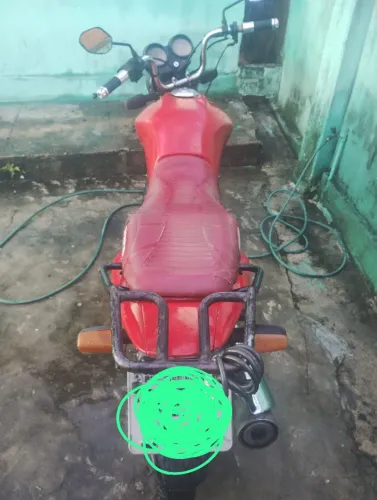 Vendo uma Honda fan 125/2011/2012 partida elétrica