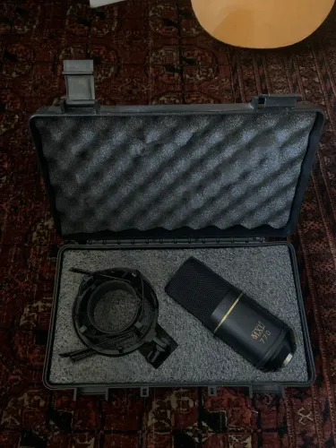 Microfone Condensador MXL 770 