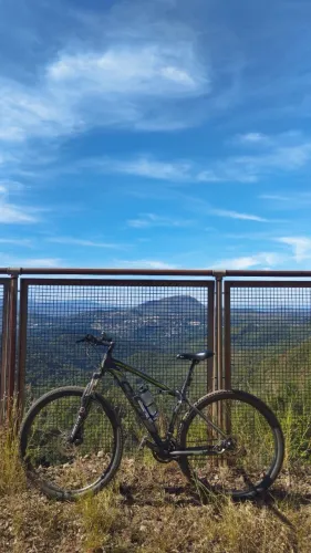 Bicicleta OGGI Big Wheel 7.2 - usada