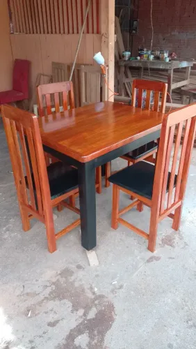 Mesa de jantar