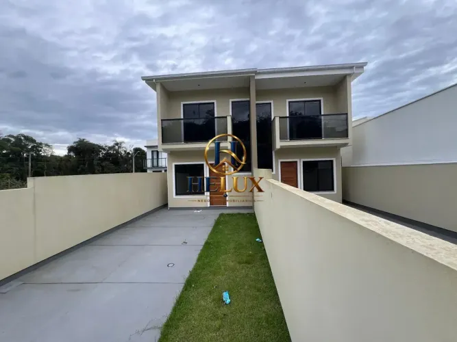 Sobrado para venda com 81 m² com 2 quartos 2 suítes em Forquilhas - São José - SC
