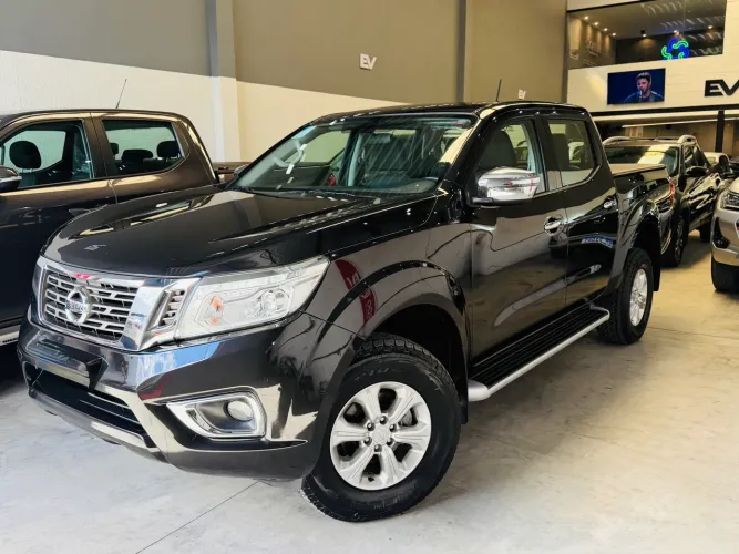 Nissan Frontier XE CD 4X4 2.3 Bi-TB Diesel Aut. 2019