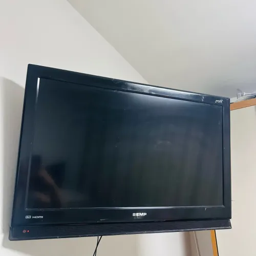 Vendo tv semp não é smart
