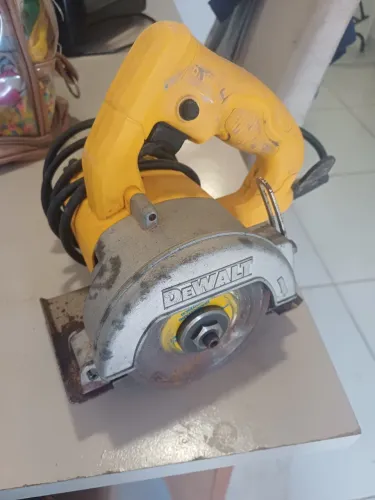 Serra Mármore DeWALT