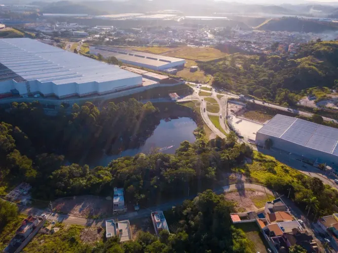 Terreno pra venda tem 1576 metros quadrados em Colina Maria Luíza (Jordanésia) - Cajamar