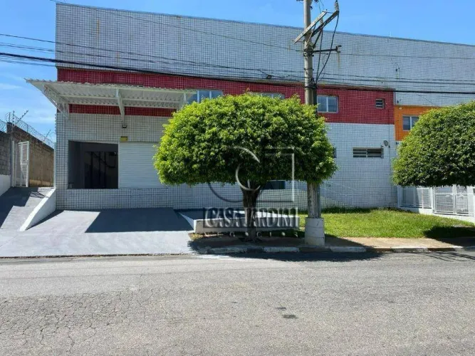 Galpão para alugar, 750 m² por R$ 25.133,33/mês - Tarumã - Santana de Parnaíba/SP