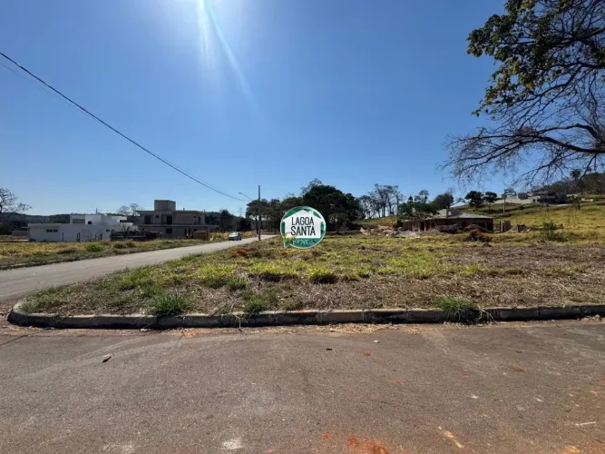 Terreno à venda no Condomínio Versailles Ville de France - Lagoa Santa/MG