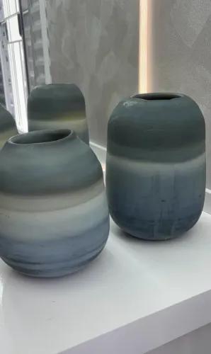Par De Vasos Decorativos Em Cerâmica - Tons De Azul & Verde