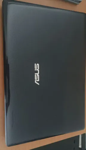 Notebook ASUS i3 