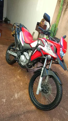 XRE 300 impecável 