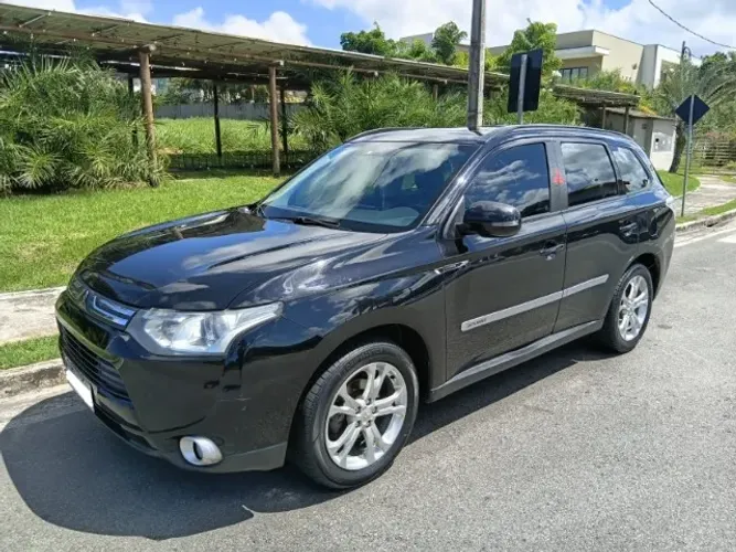 Mitsubishi Outlander 2.0 16V 160cv Aut. 2015
