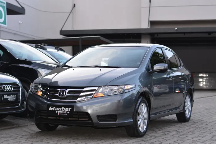 Honda City Sedan LX 1.5 Flex 16V 4P Aut. 2013