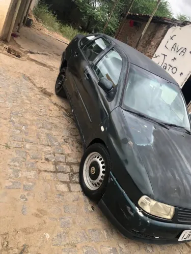 Volkswagen Polo Classic/ Special 1.8 MI 2001
