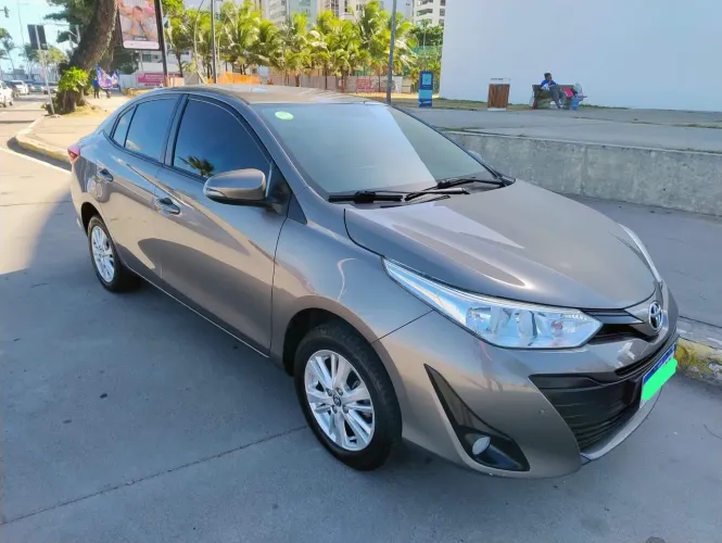 Toyota Yaris XL Sedan 1.5 Flex 16V 4P Aut. 2019