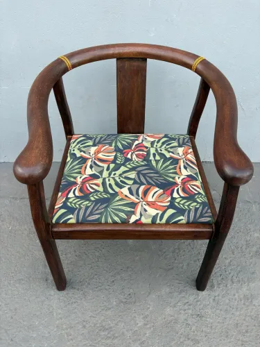 Poltrona Decorativa Restaurada