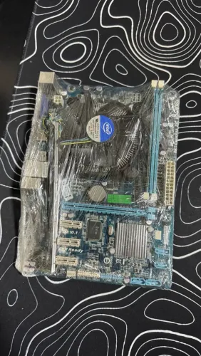 Kit placa mãe e processador