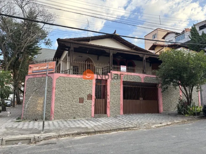 Casa comercial para alugar com 4 quartos, sendo 1 suíte no bairro Cidade Nova em Belo Hori