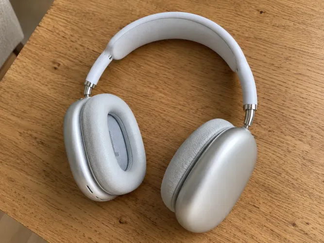 FONE DE OUVIDO P9 - NOVO