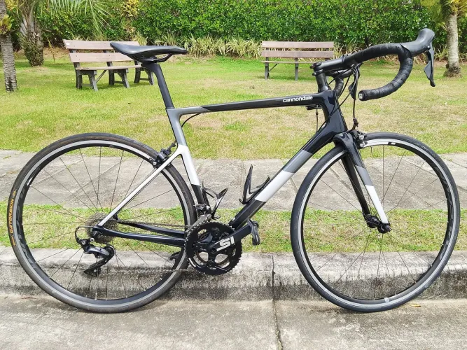 Bicicleta Cannondale SuperSix Evo Tam. M Carbono